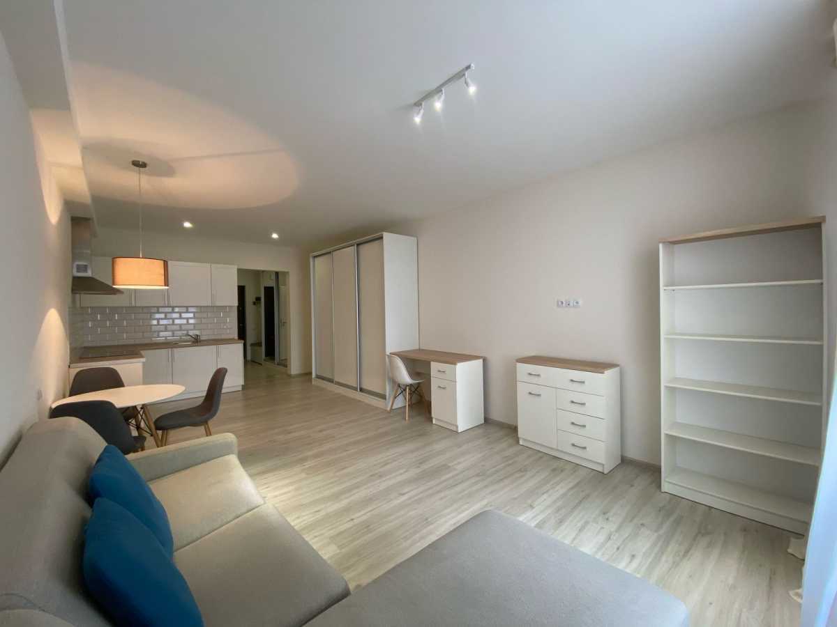 Продаж 1-кімнатної квартири 39 м², Михайла Максимовича вул., 28Б