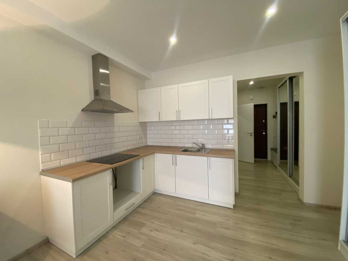 Продаж 1-кімнатної квартири 39 м², Михайла Максимовича вул., 28Б