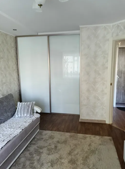 Продажа 1-комнатной квартиры 41 м², Михаила Лушпы просп.