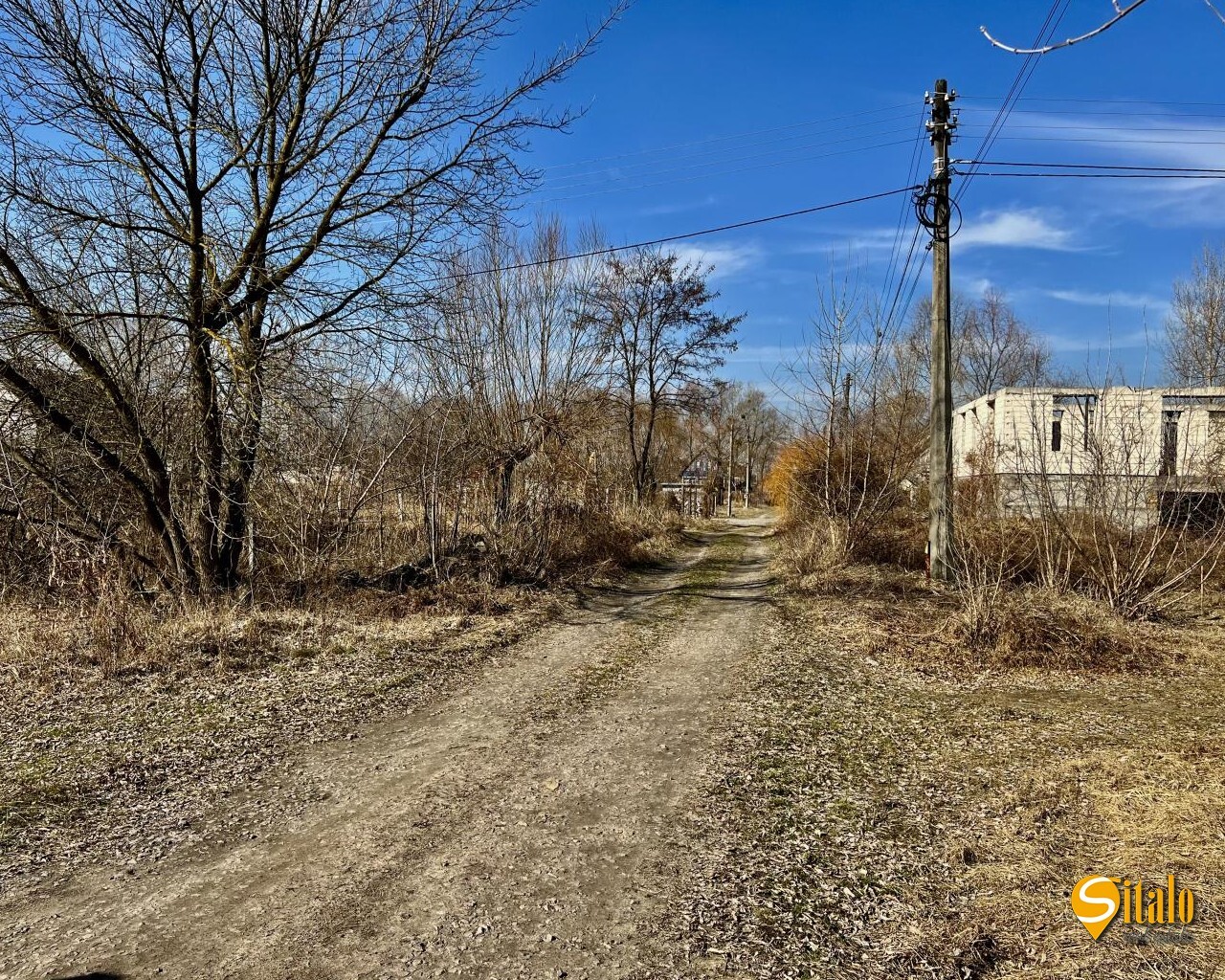 Продажа участка под индивидуальное жилое строительство 11 соток, 1-я Озерная ул.