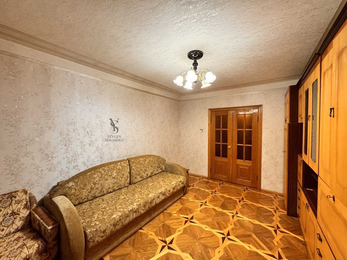 Продаж 2-кімнатної квартири 60 м², Володимира Маяковського просп., 24