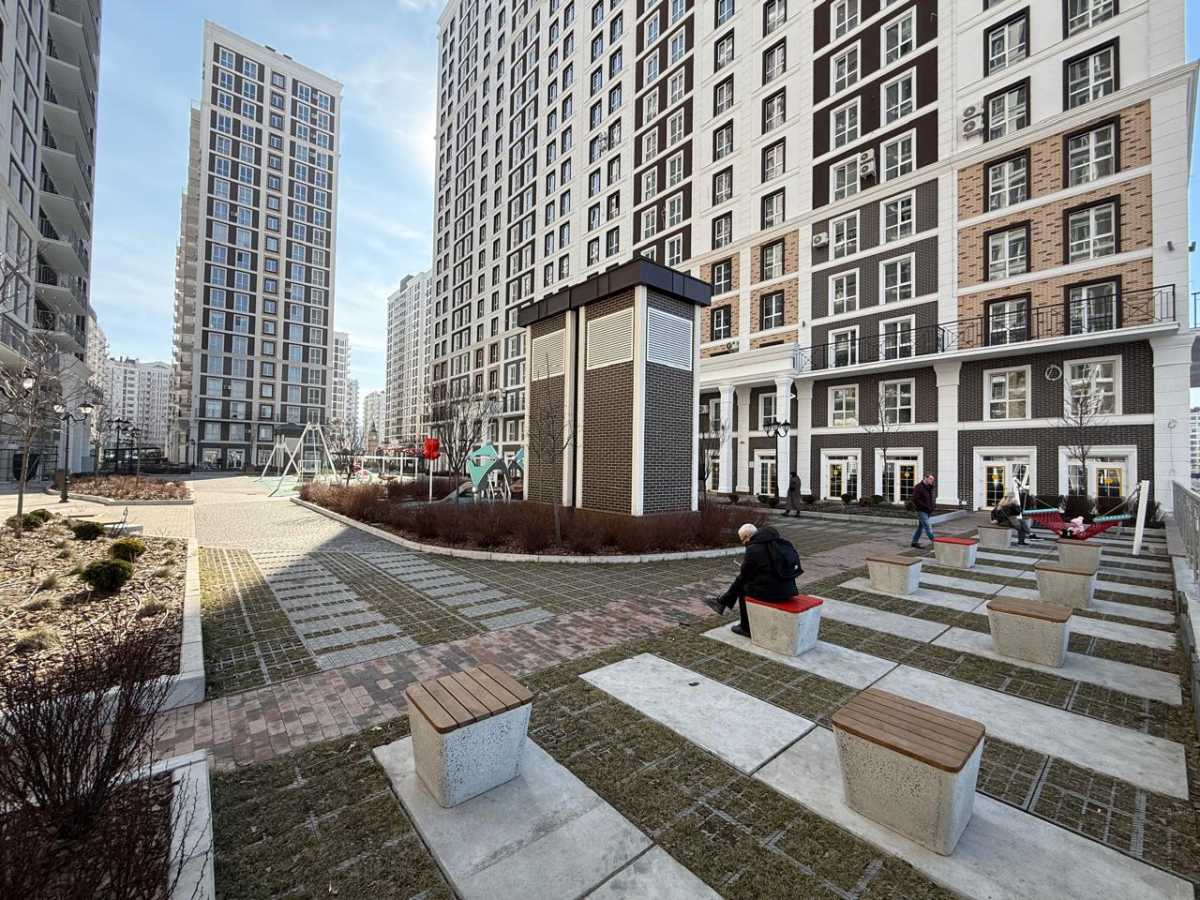 Продажа 1-комнатной квартиры 30 м², Михаила Максимовича ул., 26В