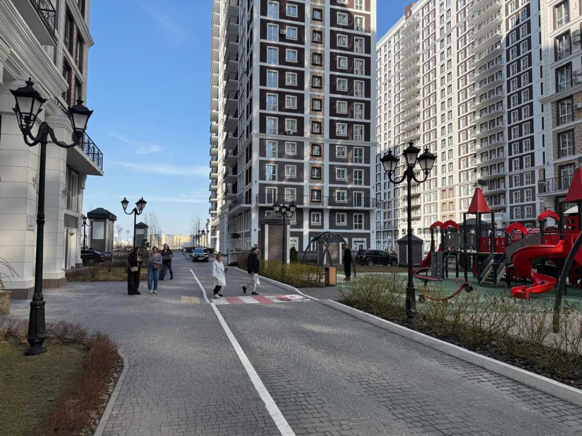 Продажа 1-комнатной квартиры 30 м², Михаила Максимовича ул., 26В