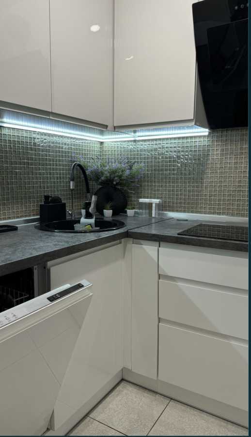Продаж 1-кімнатної квартири 43 м², Героїв Крут вул., 1