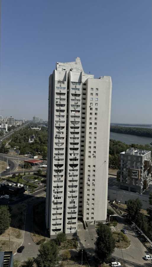 Продаж 1-кімнатної квартири 43 м², Героїв Крут вул., 1