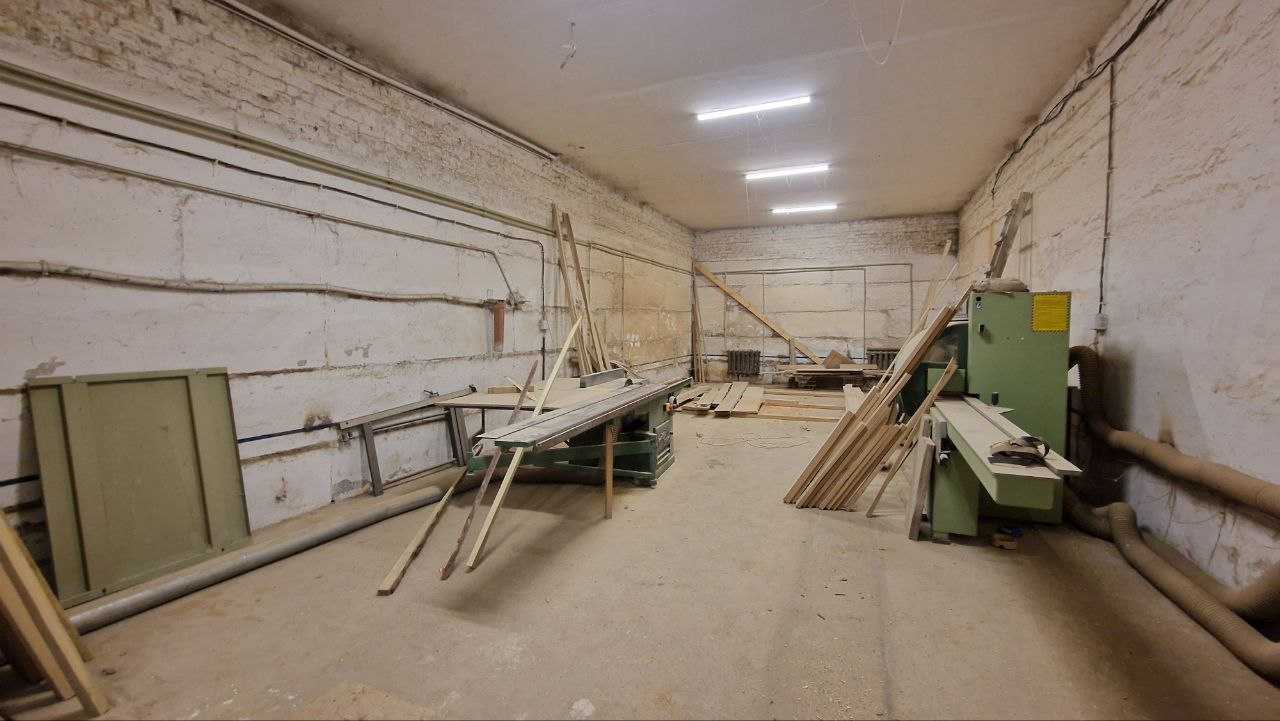 Оренда приміщення вільного призначення 800 м², Південна вул.