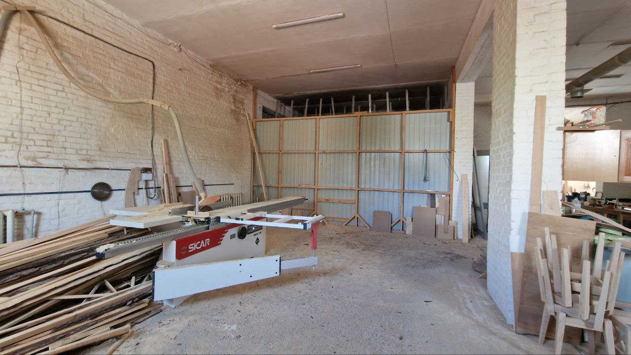 Оренда приміщення вільного призначення 800 м², Південна вул.