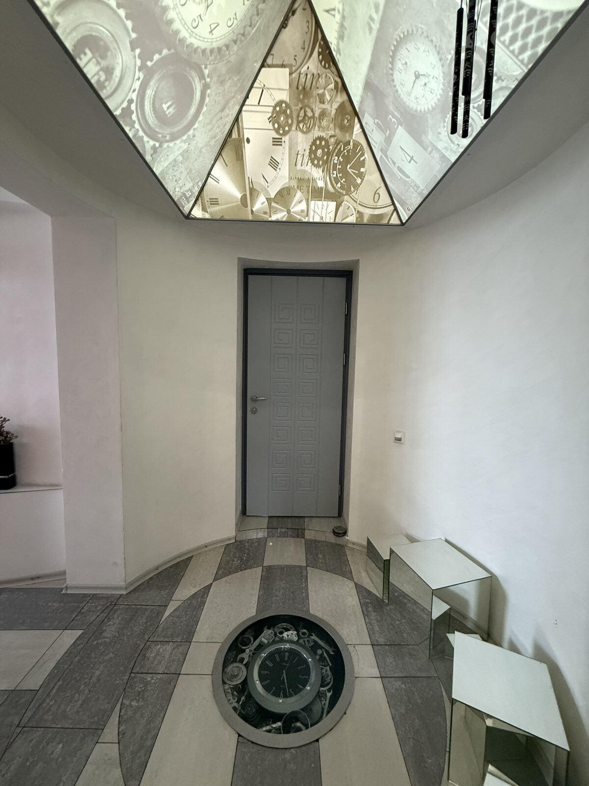 Продаж 2-кімнатної квартири 145 м²