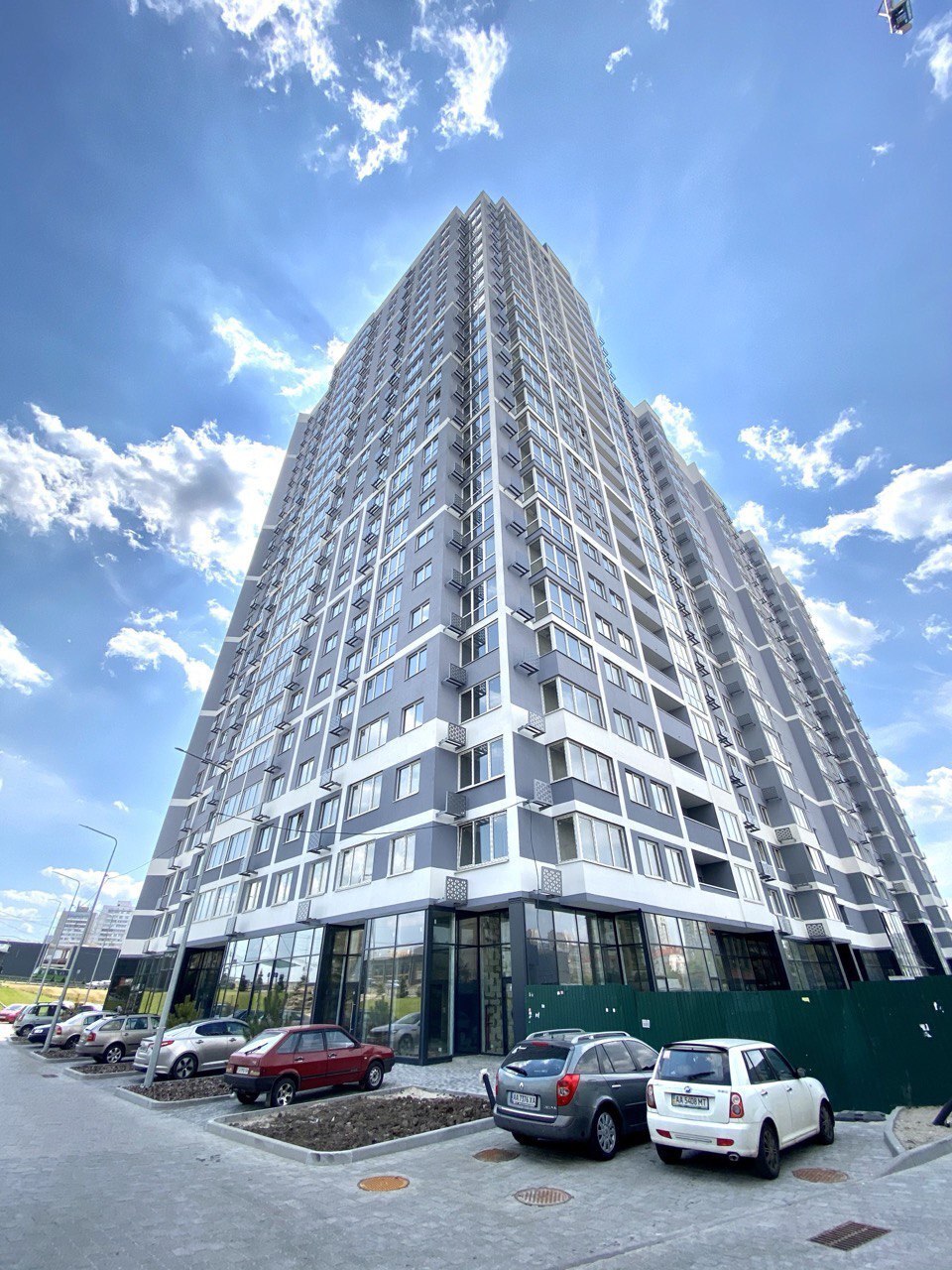 Продажа 2-комнатной квартиры 42 м², Ревуцкого ул., 40В