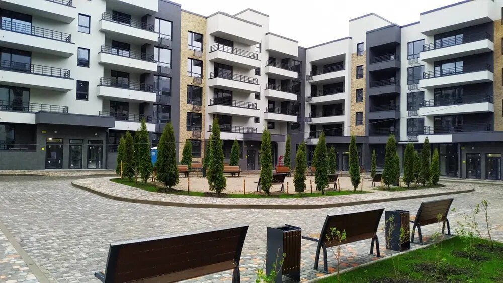 Продаж 1-кімнатної квартири 31 м², Квітки Цісик вул.