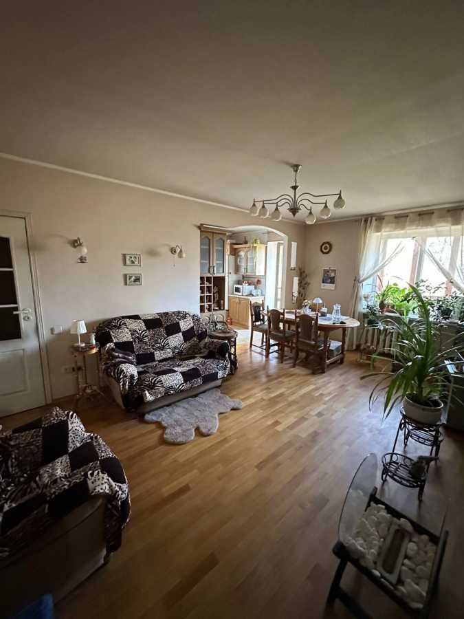 Продажа 3-комнатной квартиры 71 м², Олексы Тихого ул., 28