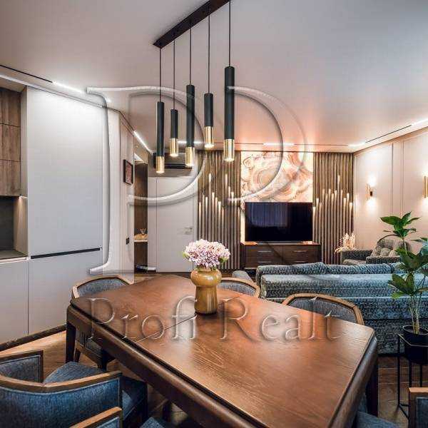 Продажа 2-комнатной квартиры 65 м², Радистов ул., 40
