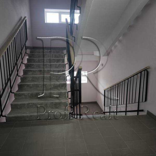 Продаж 1-кімнатної квартири 36 м², Головатого вул., 71А