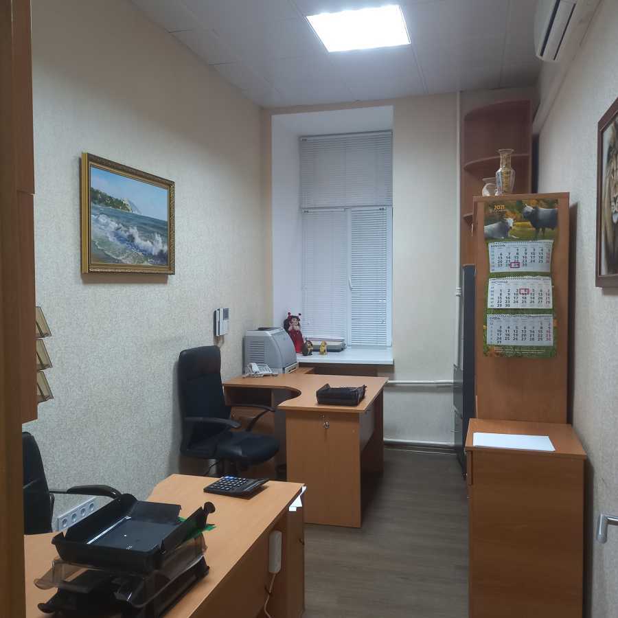 Продажа офиса 60 м², Крещатик ул., 10Б