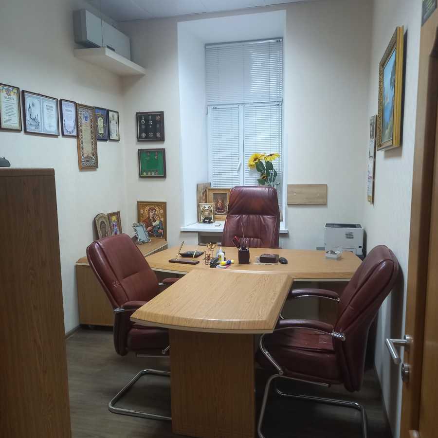 Продажа офиса 60 м², Крещатик ул., 10Б