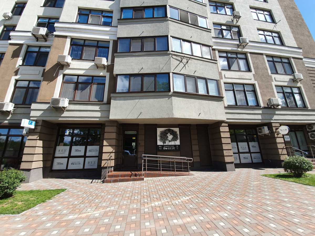 Оренда приміщення вільного призначення 145 м², Авіаконструктора Ігоря Сікорського вул., 4