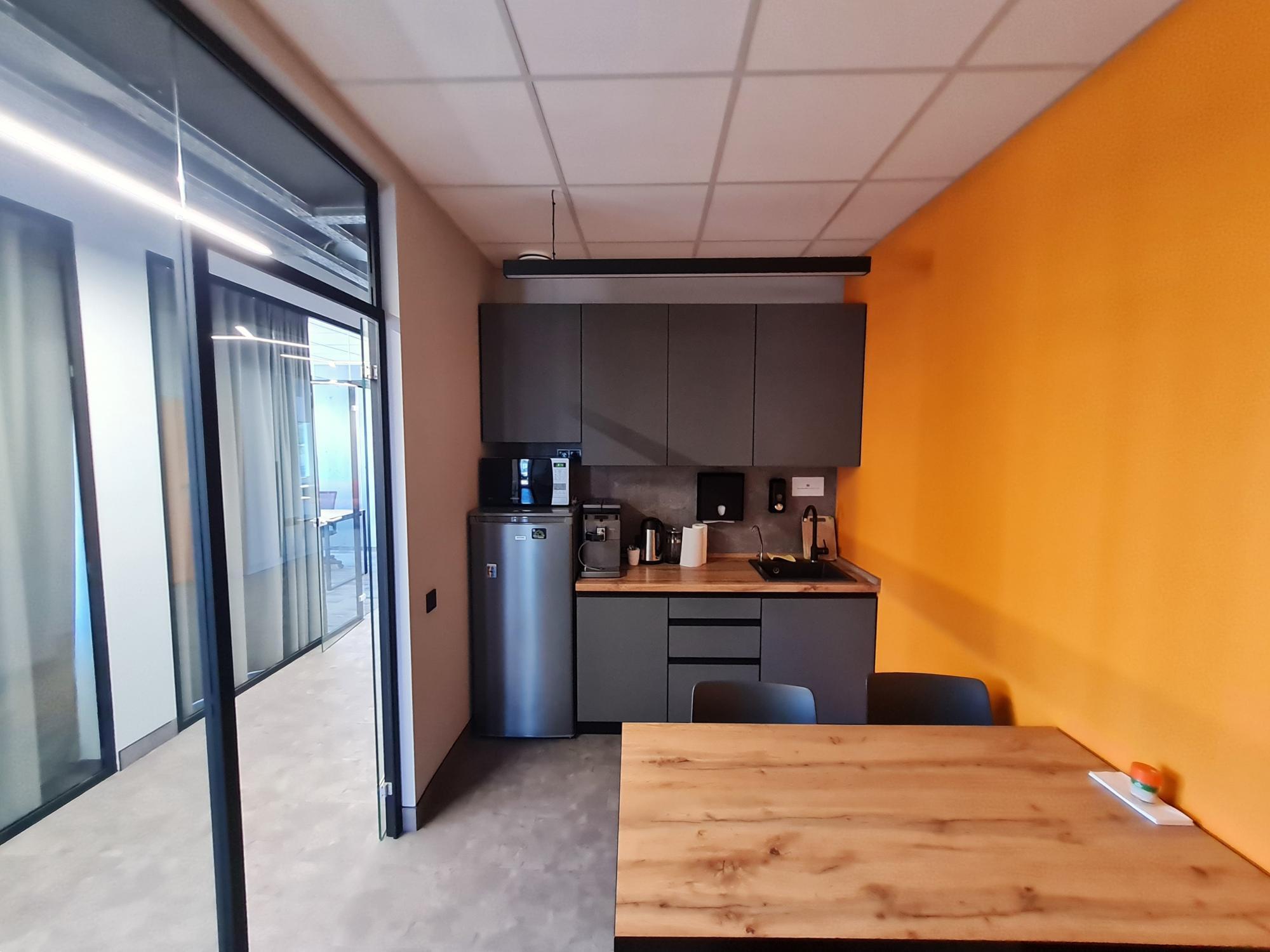 Аренда офиса 113 м², Константиновская ул., 75