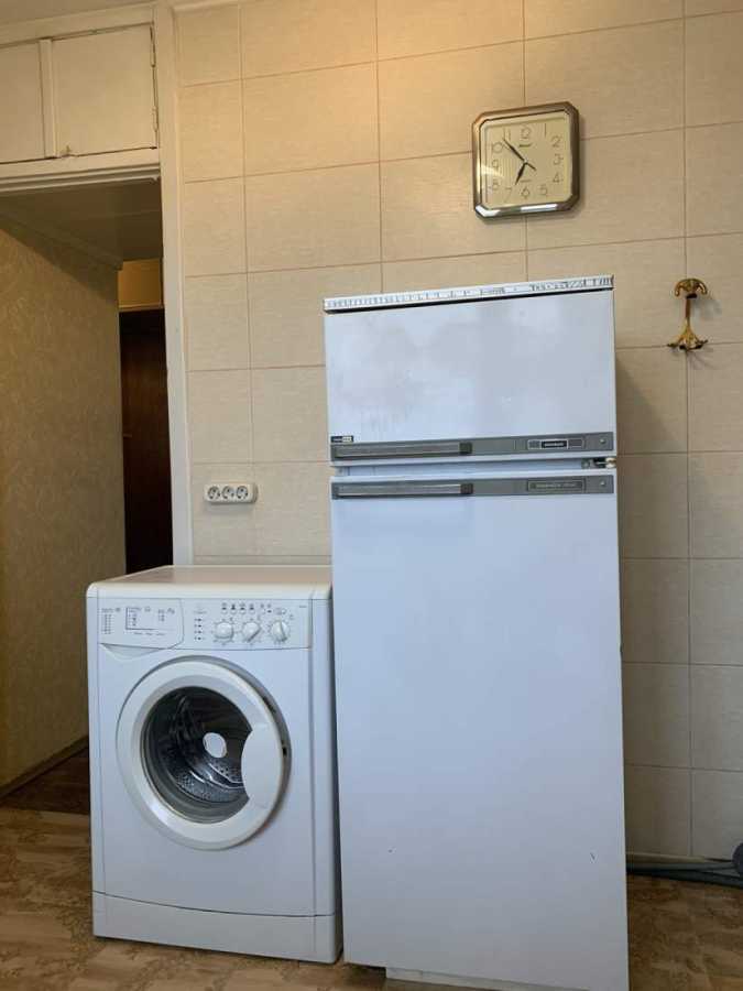 Продажа 3-комнатной квартиры 57 м², Павла Тычины просп., 13
