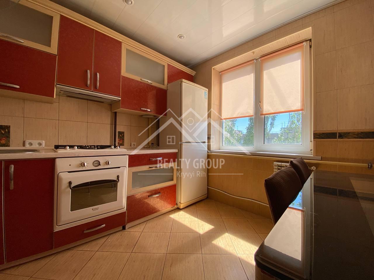 Продаж 3-кімнатної квартири 71.3 м²