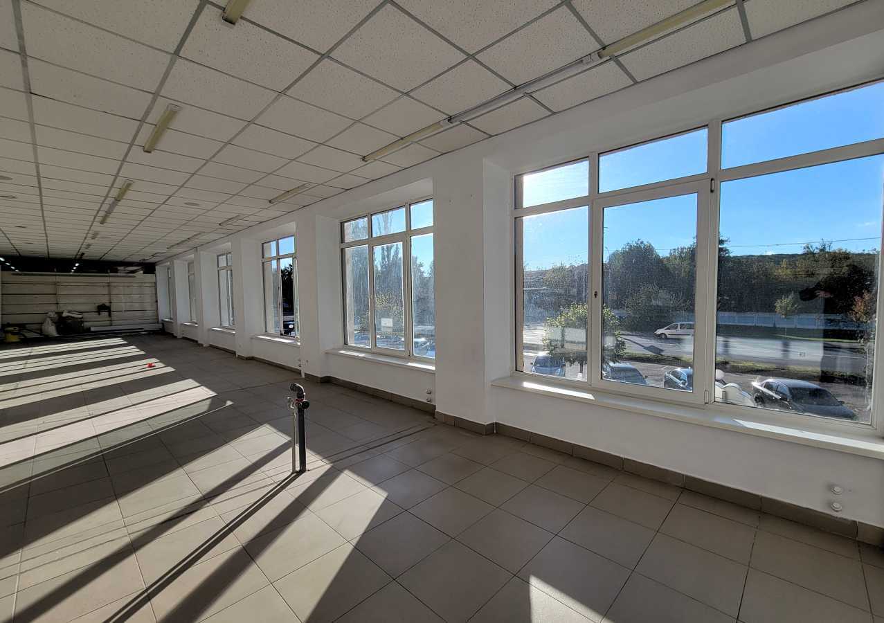 Оренда приміщення вільного призначення 120 м², Київська вул., 164
