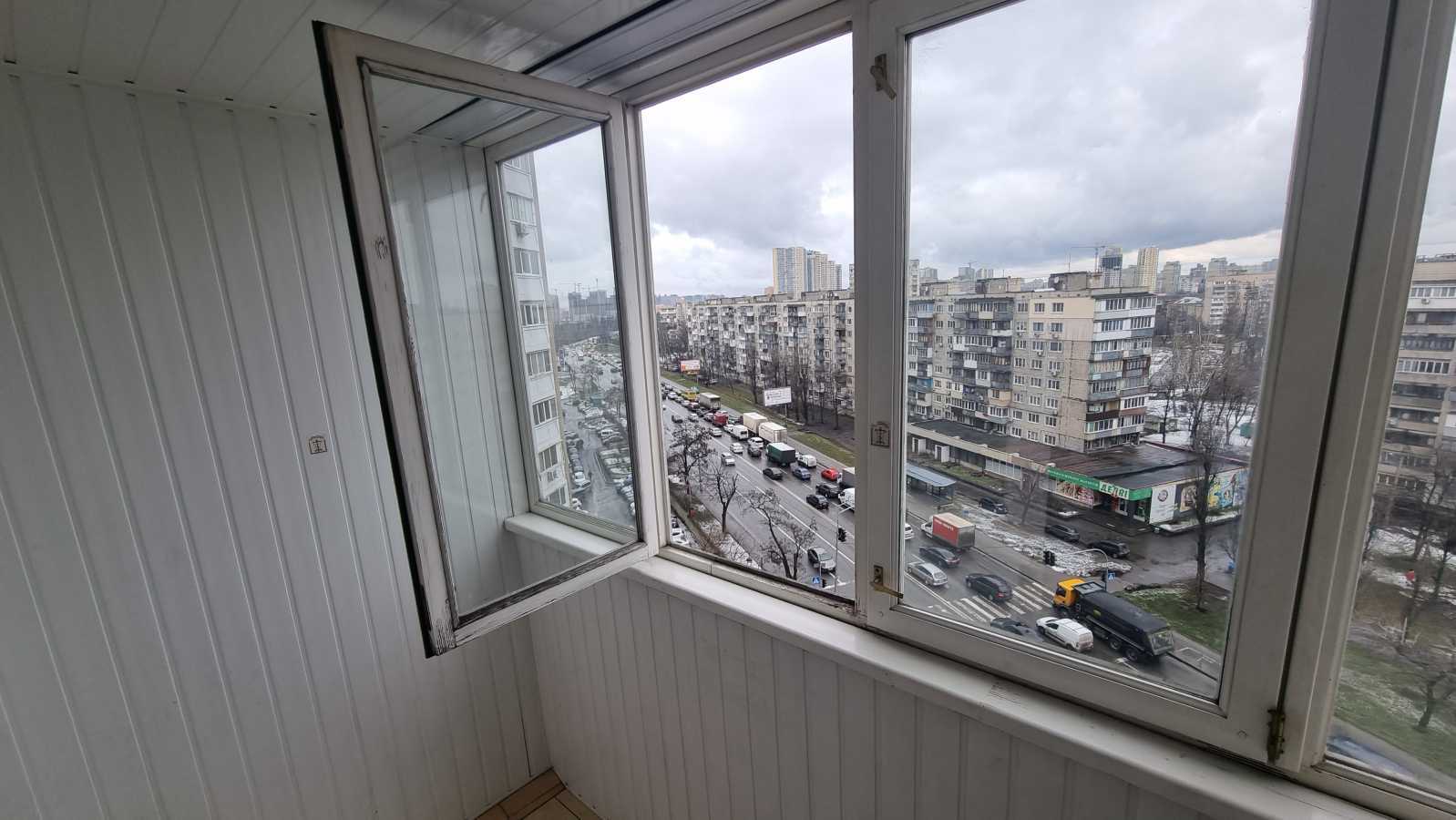 Продажа 3-комнатной квартиры 111.4 м², Харьковское шоссе, 56