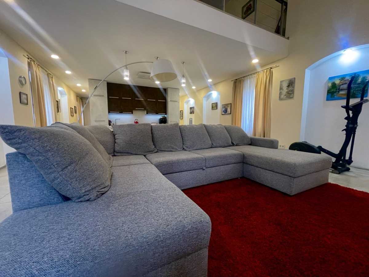 Продажа дома 320 м², Зарічна