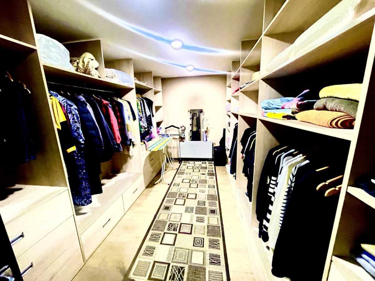 Продажа дома 320 м², Зарічна