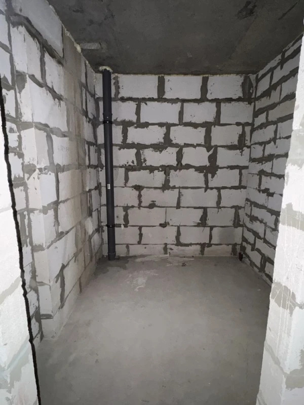 Продаж 3-кімнатної квартири 100 м²
