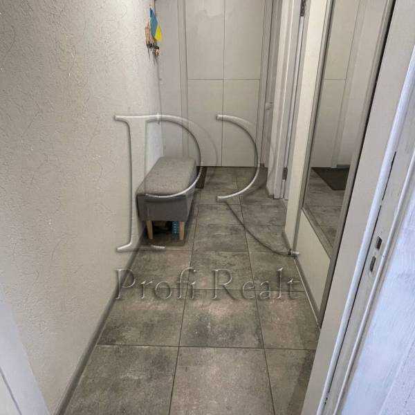 Продаж 2-кімнатної квартири 42 м², Вацлава Гавела бул., 21