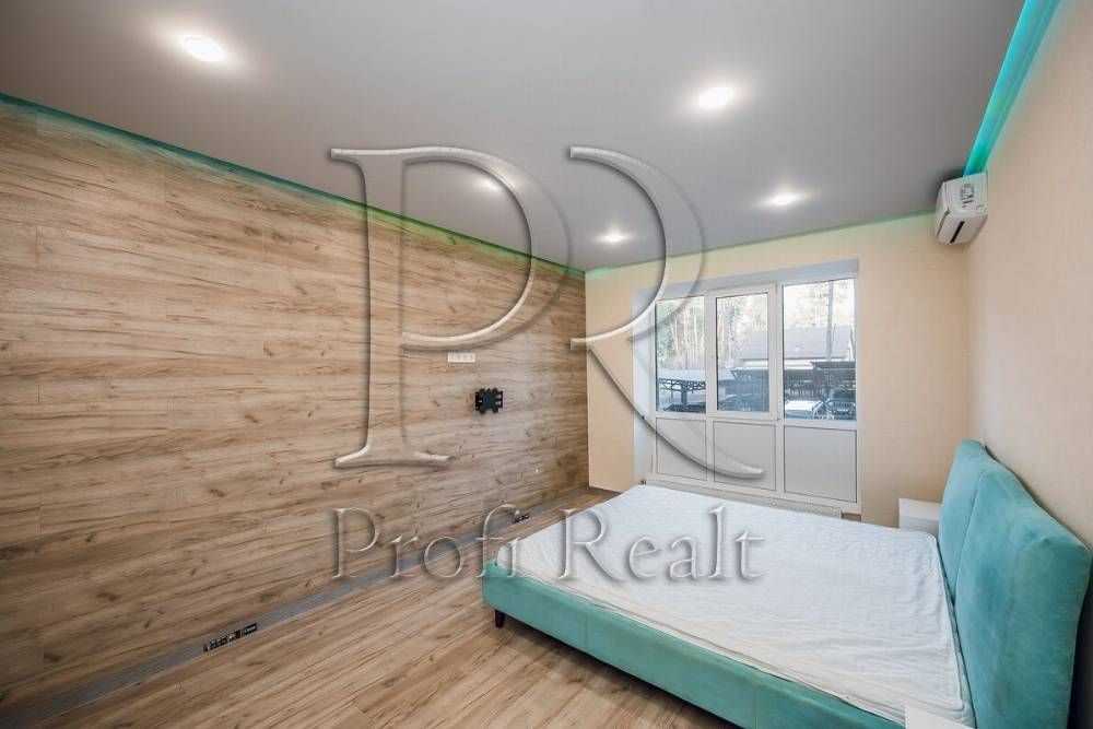 Продажа 2-комнатной квартиры 45 м², Радистов ул., 34Р