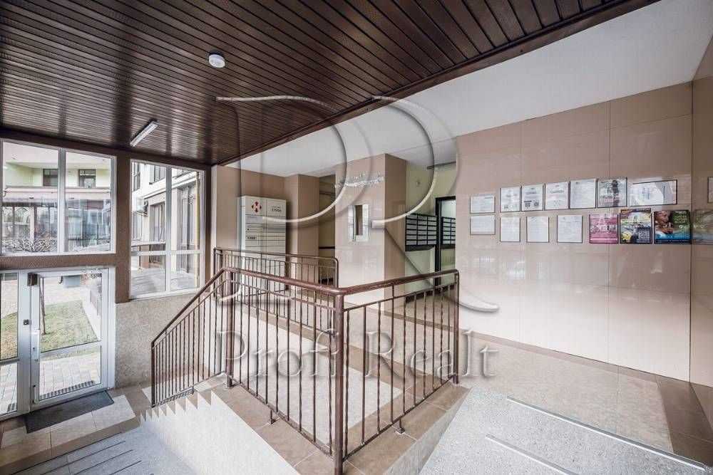 Продажа 2-комнатной квартиры 45 м², Радистов ул., 34Р