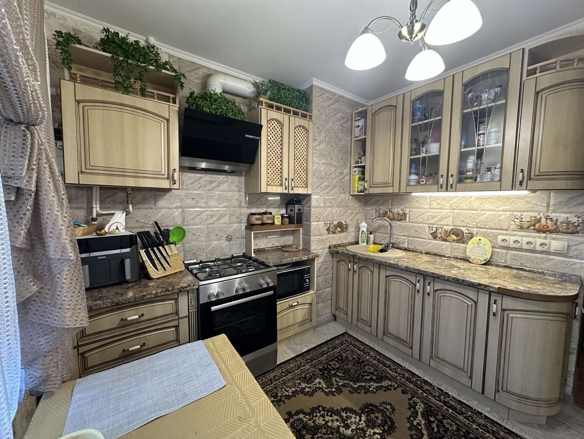 Продажа 2-комнатной квартиры 50 м²