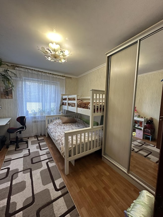 Продажа 2-комнатной квартиры 50 м²