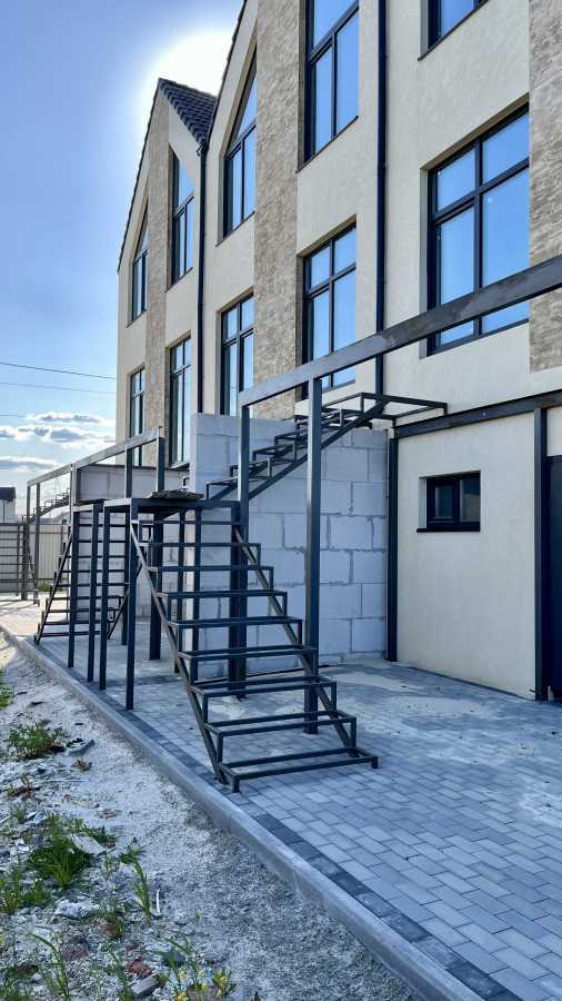 Продажа дома 175 м², Молодіжна, 24