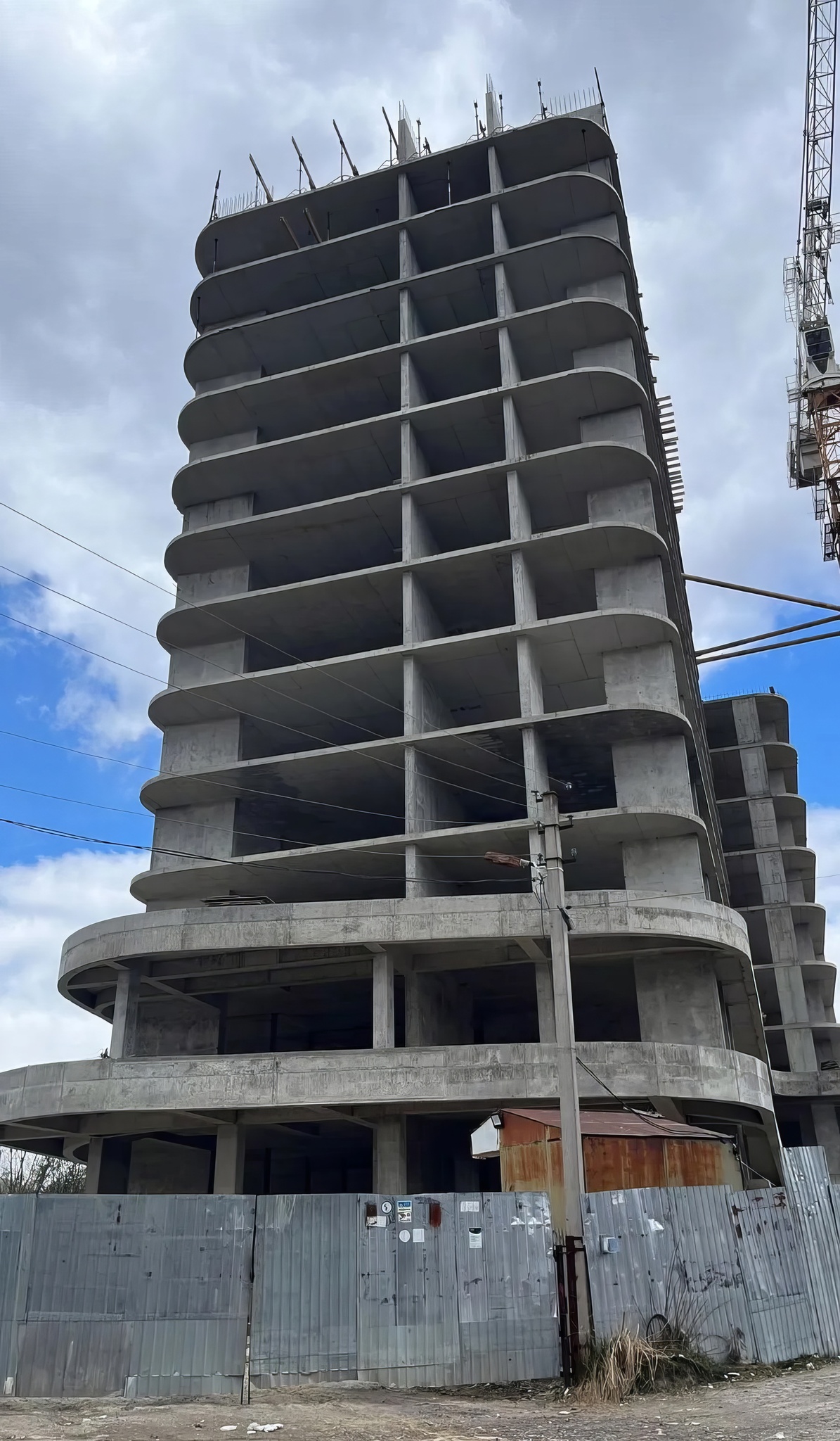 Продажа 2-комнатной квартиры 53 м², Ивана Миколайчука ул., 38