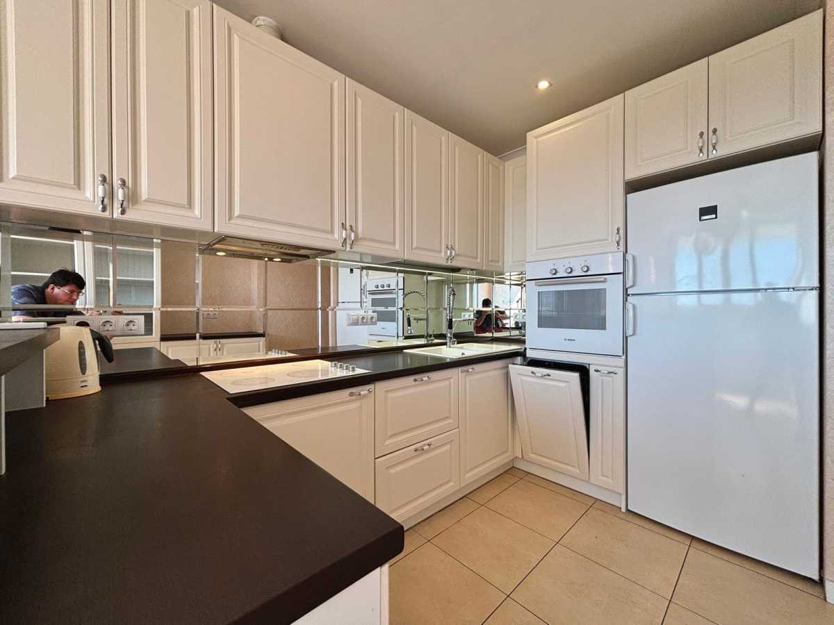 Продажа 2-комнатной квартиры 92 м², Михаила Максимовича ул., 3Г