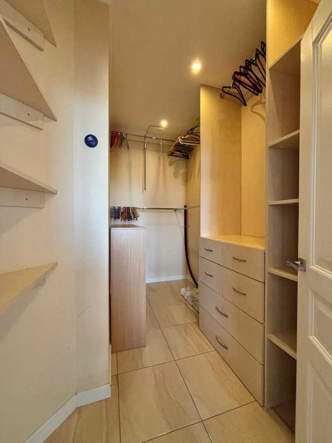 Продажа 2-комнатной квартиры 92 м², Михаила Максимовича ул., 3Г