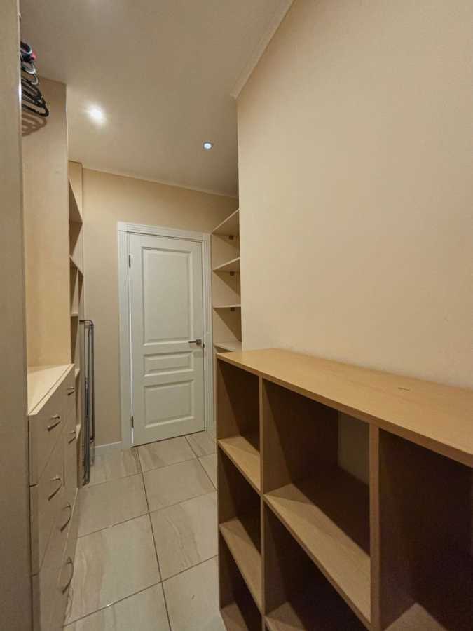 Продажа 2-комнатной квартиры 92 м², Михаила Максимовича ул., 3Г
