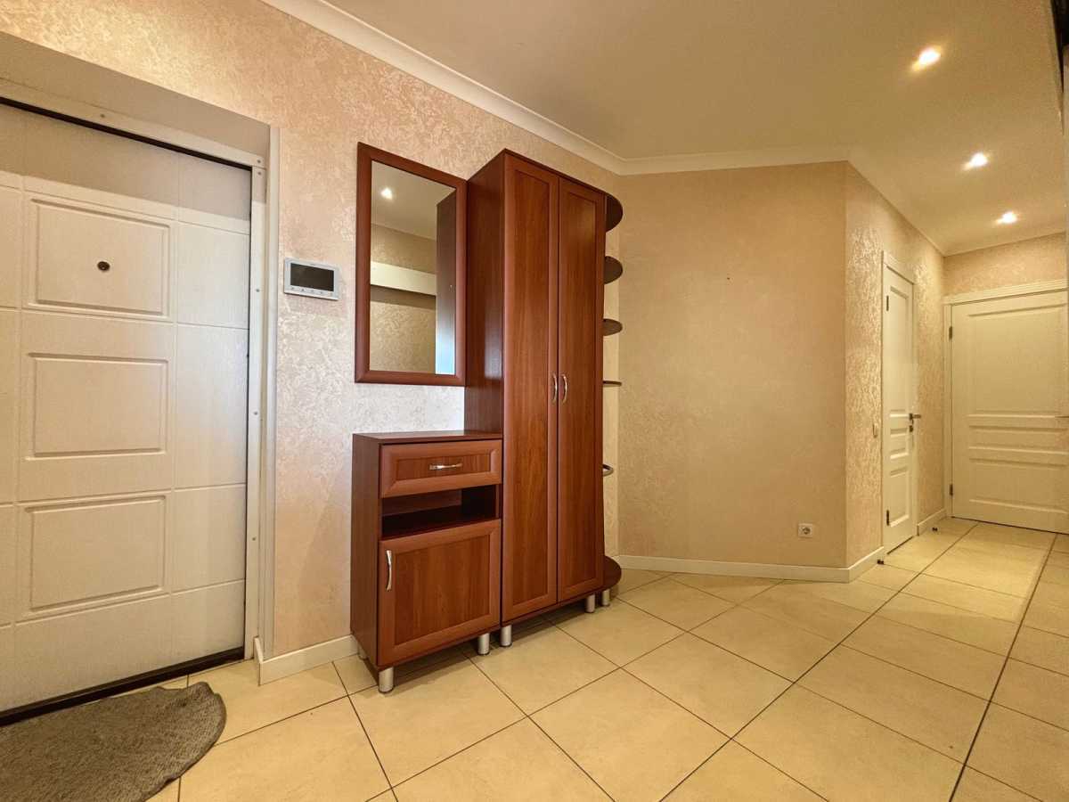 Продажа 2-комнатной квартиры 92 м², Михаила Максимовича ул., 3Г