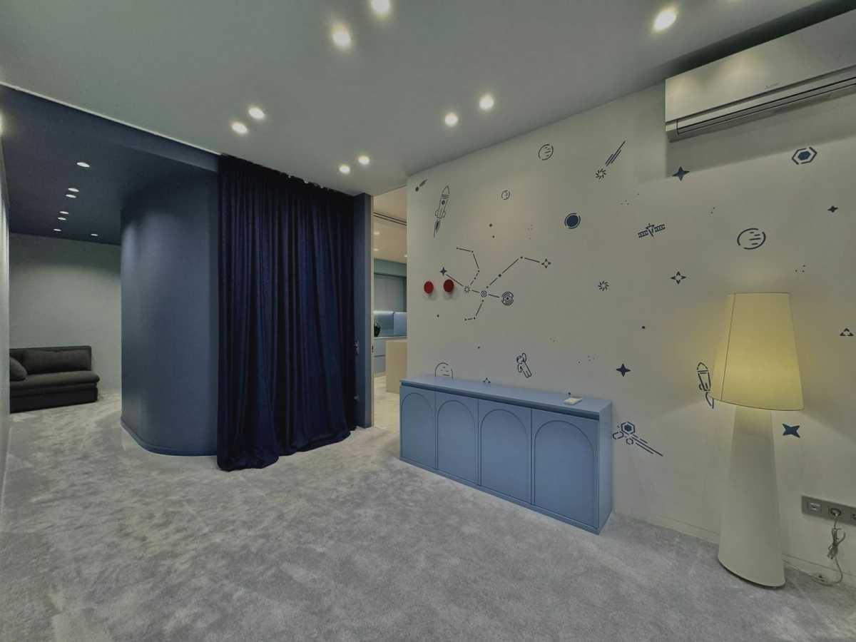 Аренда 3-комнатной квартиры 180 м², Кловский спуск, 7А