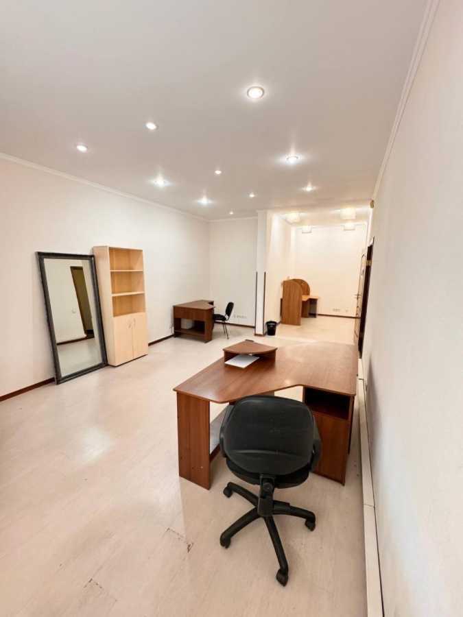 Аренда офиса 170 м², Леси Украинки бул., 7Б