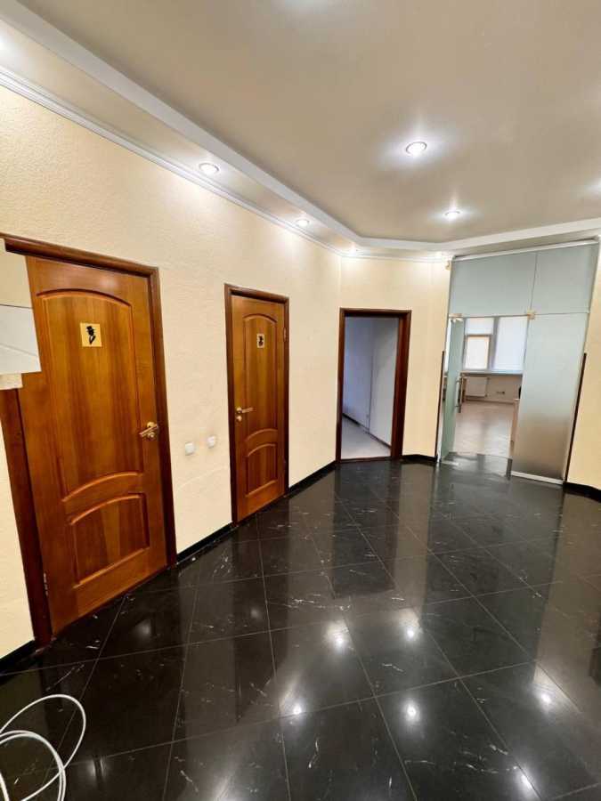 Аренда офиса 170 м², Леси Украинки бул., 7Б
