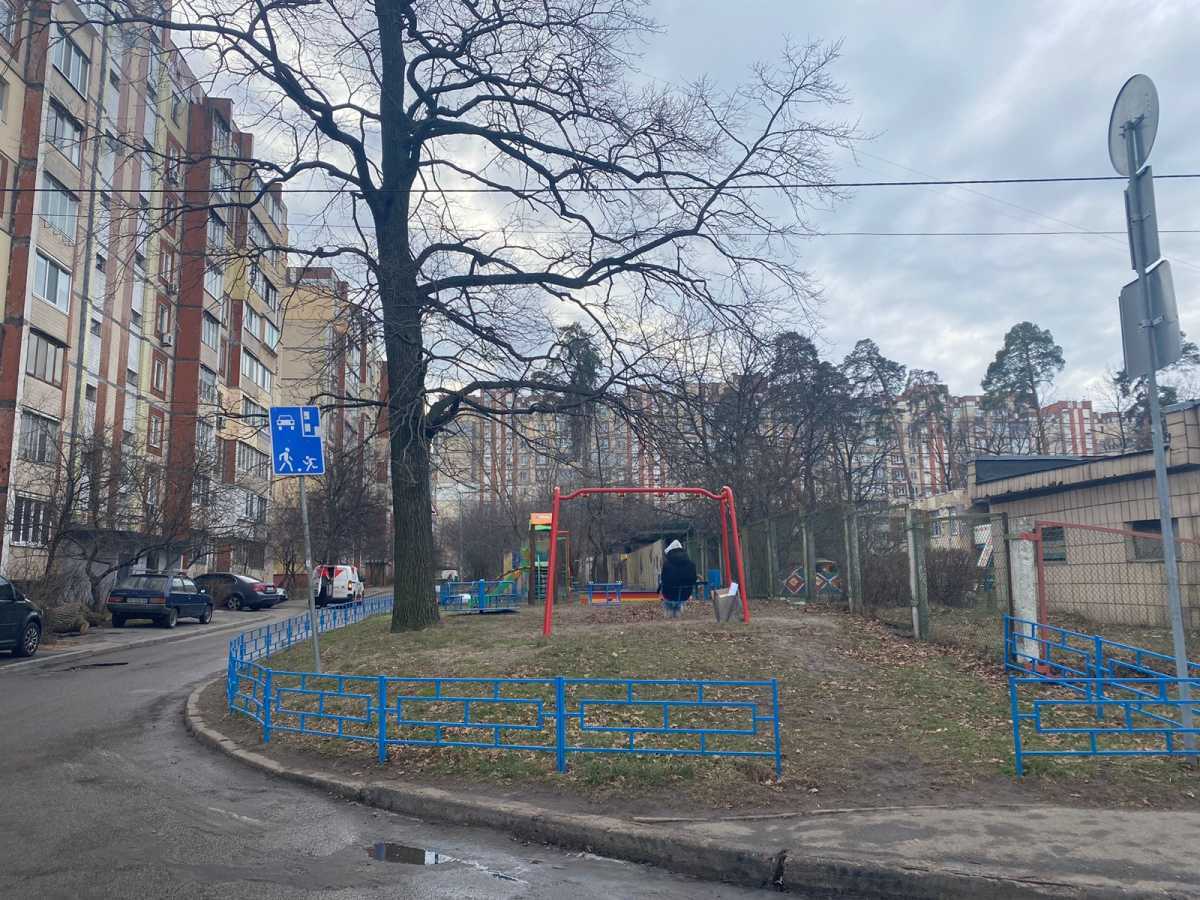 Продажа 1-комнатной квартиры 36.6 м², Чернобыльская ул.