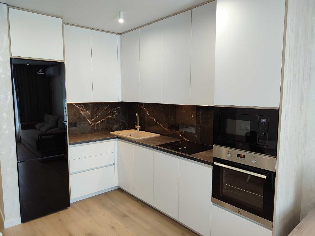 Продаж 1-кімнатної квартири 43 м², Олександра Олеся вул., 5а