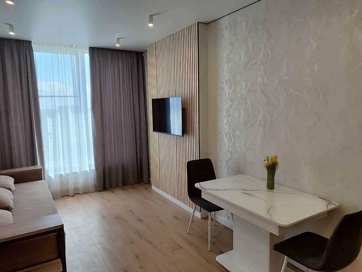 Продаж 1-кімнатної квартири 43 м², Олександра Олеся вул., 5а