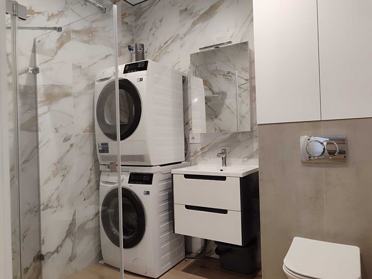 Продаж 1-кімнатної квартири 43 м², Олександра Олеся вул., 5а