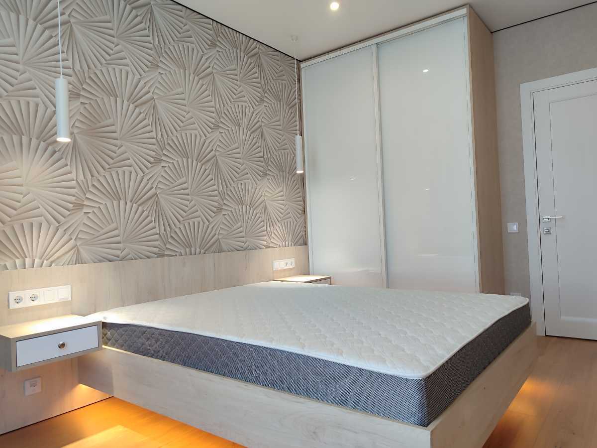 Продаж 1-кімнатної квартири 43 м², Олександра Олеся вул., 5а