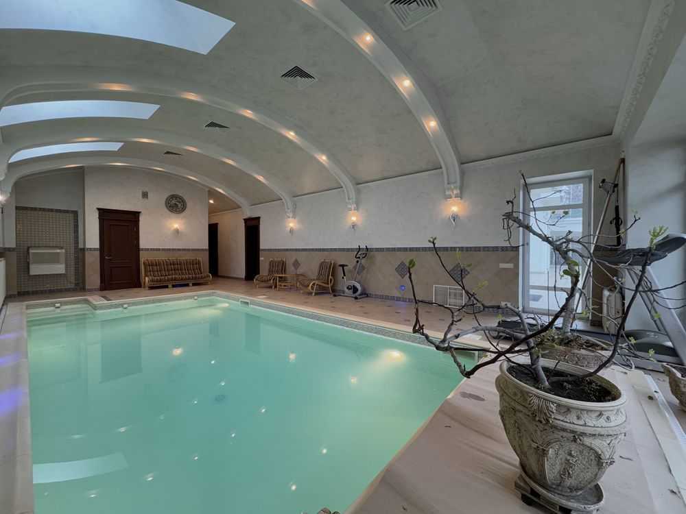 Продаж будинку 550 м², Європейська
