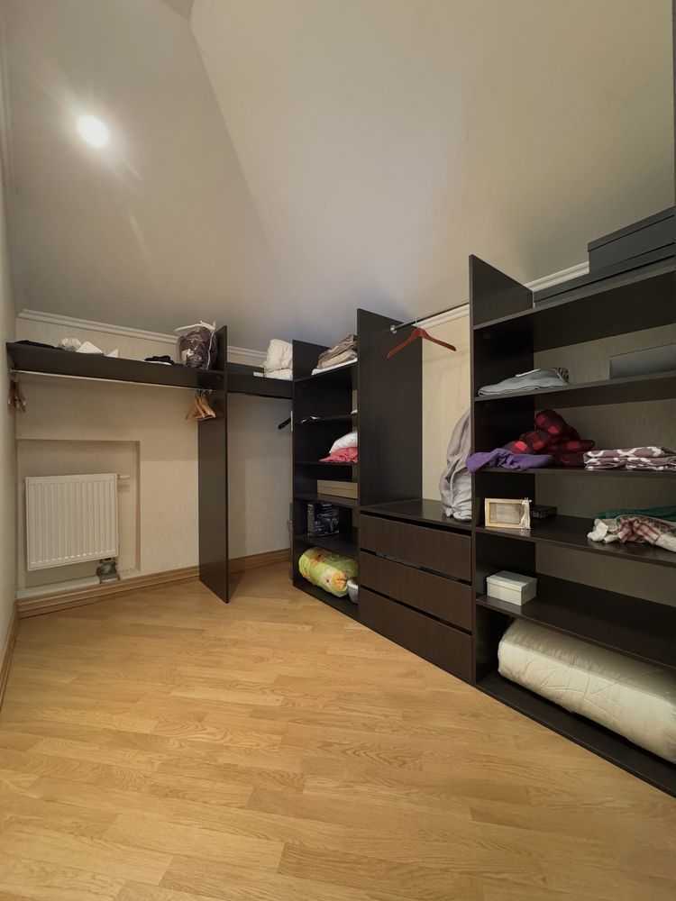 Продаж будинку 550 м², Європейська