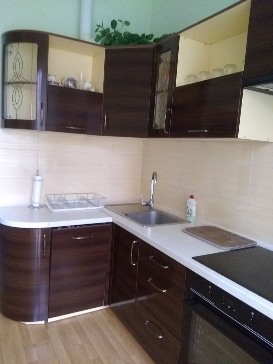 Аренда 3-комнатной квартиры 100 м², Евгения Коновальца ул., 32Б